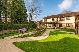 Photo 19- click for photo gallery